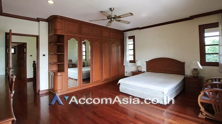 16  4 br House For Rent in  ,Samutprakan  at Exclusive House in compound 50214