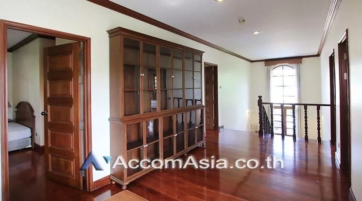 13  4 br House for rent and sale in Samutprakan ,Samutprakan  at Exclusive House in compound 50214