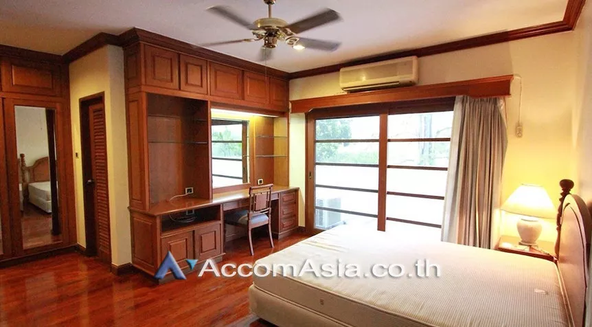 18  4 br House For Rent in  ,Samutprakan  at Exclusive House in compound 50214