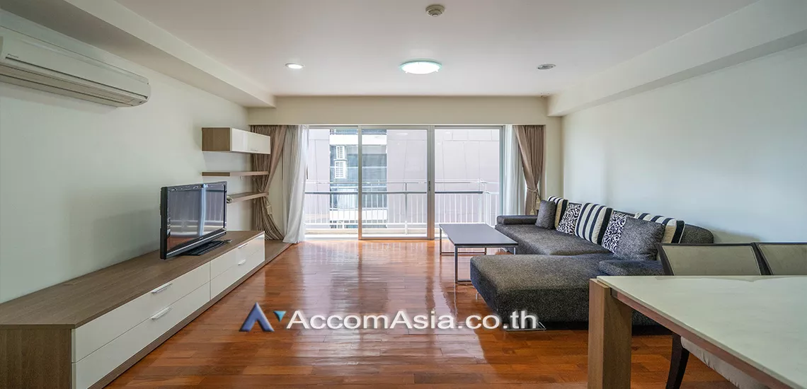 Big Balcony |  Peaceful residential Apartment  2 Bedroom for Rent MRT Sukhumvit in Sukhumvit Bangkok