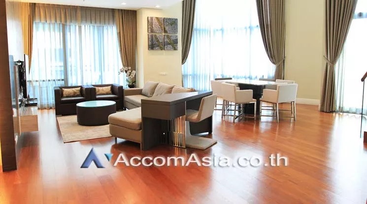 Duplex Condo |  3 Bedrooms  Condominium For Rent in Sukhumvit, Bangkok  near BTS Phrom Phong (AA18029)