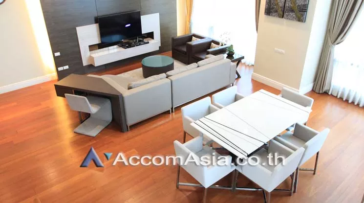 unitDuplex Condo |  3 Bedrooms  Condominium For Rent in Sukhumvit, Bangkok  near BTS Phrom Phong (AA18029)