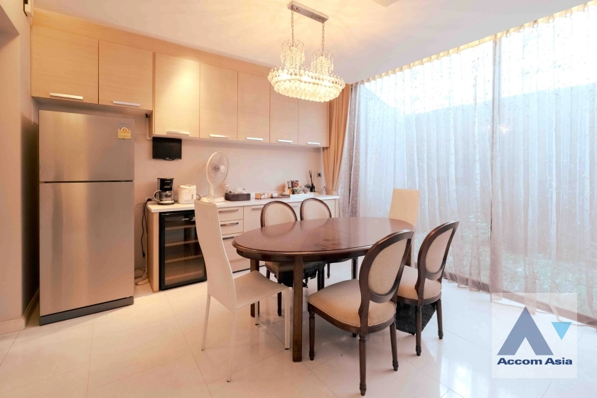 4  4 br House For Sale in Sukhumvit ,Bangkok BTS Phra khanong at Residence Sukhumvit 65 AA18039