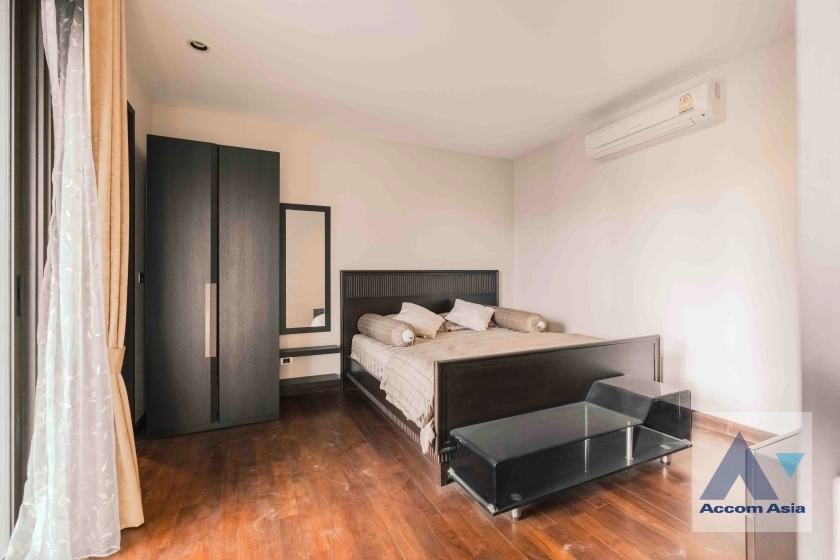 21  4 br House For Sale in Sukhumvit ,Bangkok BTS Phra khanong at Residence Sukhumvit 65 AA18039