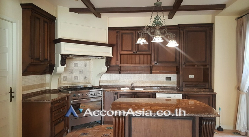 32  4 br House For Rent in Bang Na ,Bangkok  at Magnolia AA18045