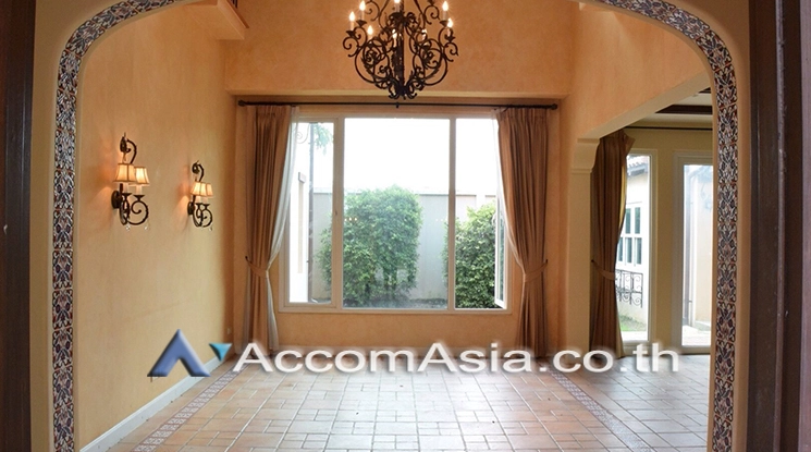 5  4 br House For Rent in Bang Na ,Bangkok  at Magnolia AA18045