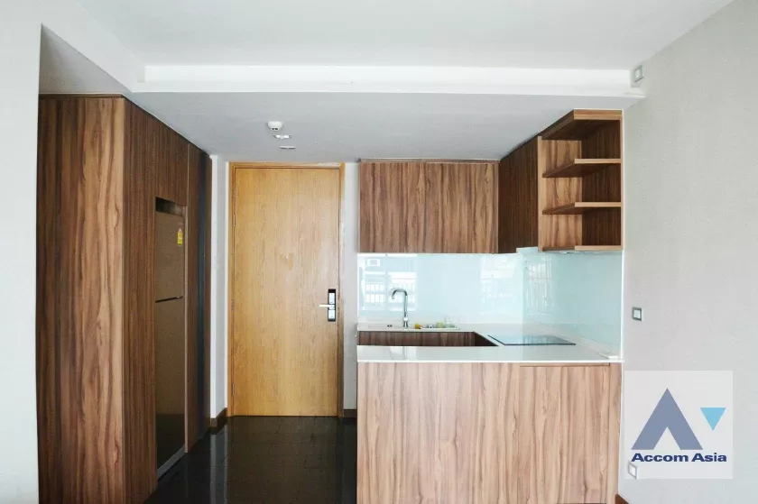  1  2 br Condominium For Rent in Sukhumvit ,Bangkok BTS Phrom Phong at Via 31 AA18049