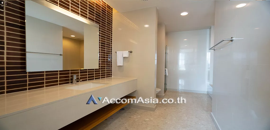 9  2 br Apartment For Rent in Charoenkrung ,Bangkok  at Riverfront Residence AA18067