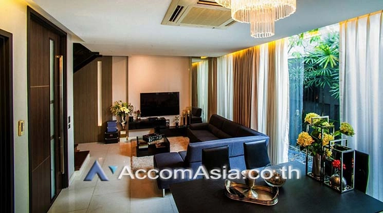  1  4 br House for rent and sale in Sukhumvit ,Bangkok BTS Phra khanong at Residence Sukhumvit 65 AA18070
