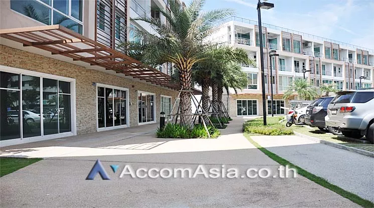 Home Office |  4 Bedrooms  Condominium For Rent in Sathorn, Bangkok  near BRT Nararam 3 (AA18074)