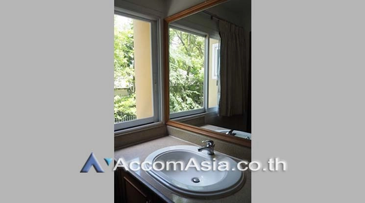 10  2 br Apartment For Rent in Ploenchit ,Bangkok BTS Ploenchit at Classic Elegance Residence AA18078