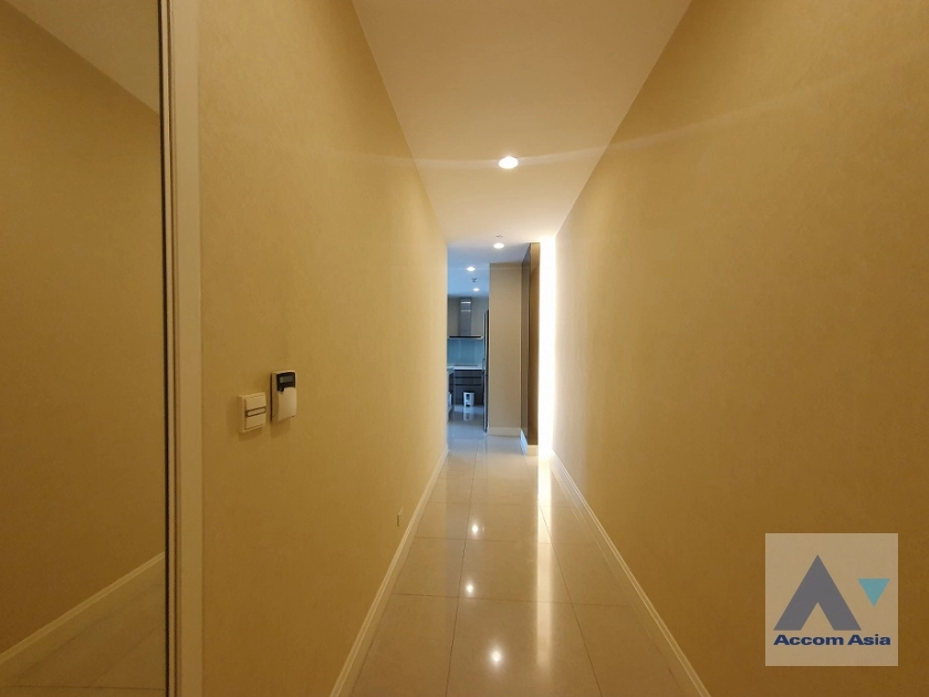 21  2 br Condominium For Sale in Ploenchit ,Bangkok BTS Chitlom at Q Langsuan  AA18085