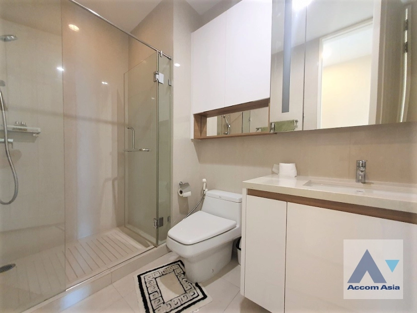24  2 br Condominium For Sale in Ploenchit ,Bangkok BTS Chitlom at Q Langsuan  AA18085