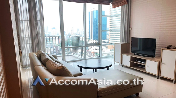 Pet friendly |  Fullerton Sukhumvit Condominium  2 Bedroom for Rent BTS Ekkamai in Sukhumvit Bangkok