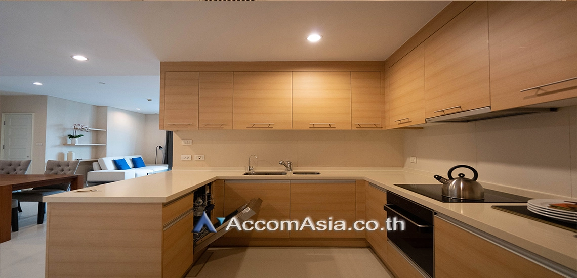 unitPet friendly |  2 Bedrooms  Condominium For Sale in Sukhumvit, Bangkok  near BTS Phrom Phong (AA18104)