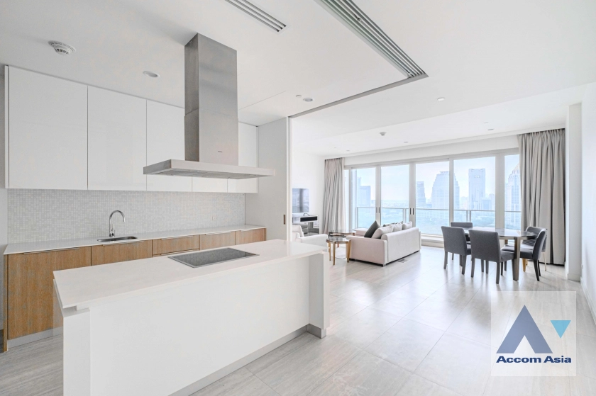  185 Rajadamri Condominium  3 Bedroom for Rent MRT Silom in Ploenchit Bangkok