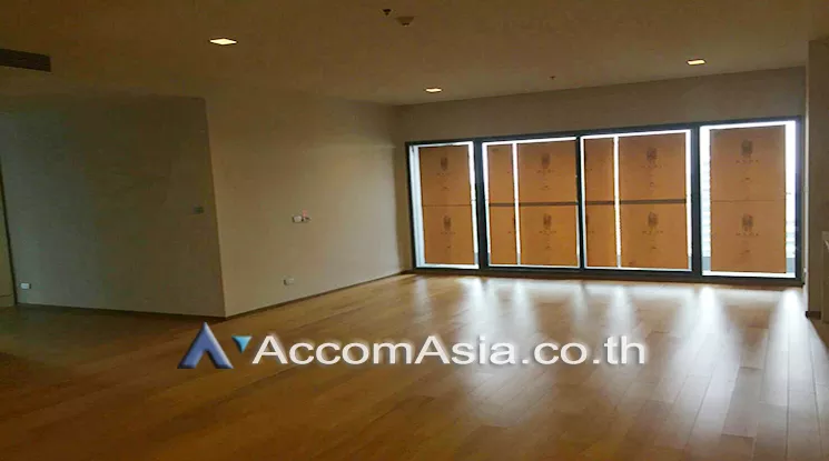  3 Bedrooms  Condominium For Rent & Sale in Sukhumvit, Bangkok  near BTS Nana (AA18127)