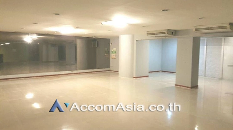 5  Studio Condominium for rent and sale in Sukhumvit ,Bangkok BTS Ploenchit at Park Ploenchit AA18129