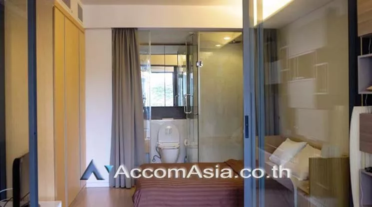 unit 1 Bedroom  Condominium For Sale in Sukhumvit, Bangkok  near BTS Phrom Phong (AA18143)