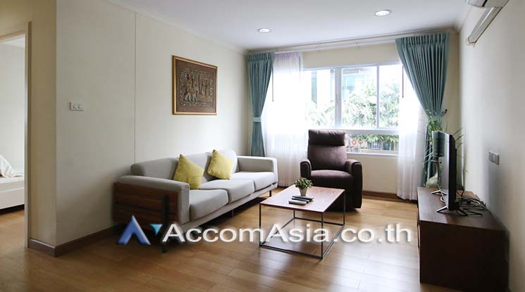 unit 3 Bedrooms  Condominium For Rent in Sukhumvit, Bangkok  near BTS Phrom Phong (AA18154)