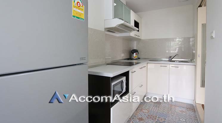 unit 3 Bedrooms  Condominium For Rent in Sukhumvit, Bangkok  near BTS Phrom Phong (AA18154)