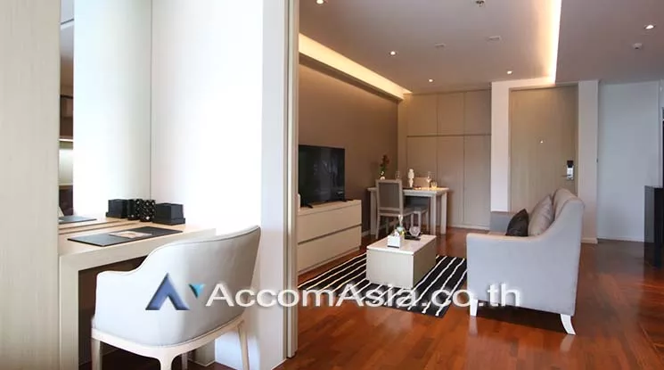 unit 1 Bedroom  Apartment For Rent in Sukhumvit, Bangkok  near BTS Phrom Phong (AA18201)