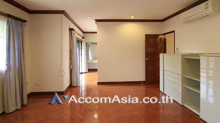 11  5 br House For Rent in  ,Samutprakan BTS Bang Na at Lakeside Villa 1 50231