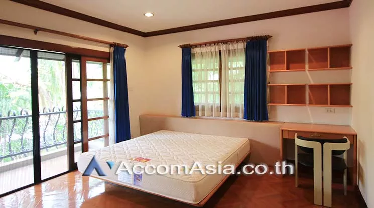 12  5 br House For Rent in Samutprakan ,Samutprakan BTS Bang Na at Lakeside Villa 1 50231