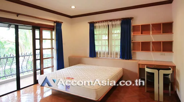 12  5 br House For Rent in  ,Samutprakan BTS Bang Na at Lakeside Villa 1 50231