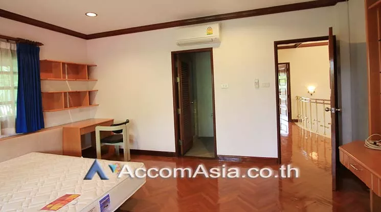 13  5 br House For Rent in Samutprakan ,Samutprakan BTS Bang Na at Lakeside Villa 1 50231