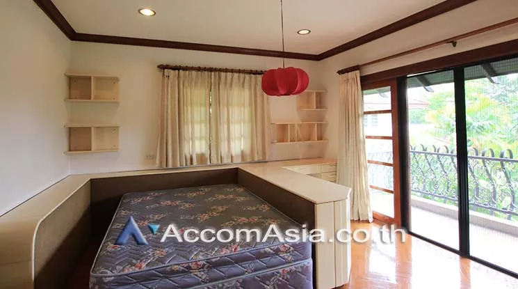 15  5 br House For Rent in Samutprakan ,Samutprakan BTS Bang Na at Lakeside Villa 1 50231