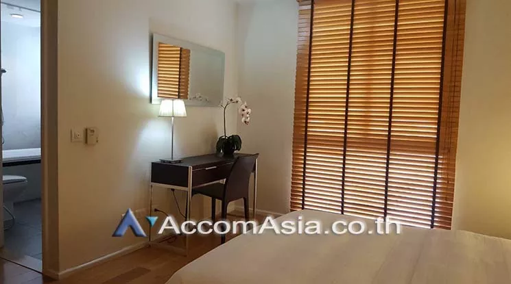 5  2 br Condominium For Rent in Silom ,Bangkok BTS Sala Daeng - MRT Silom at The Legend Saladaeng AA18219