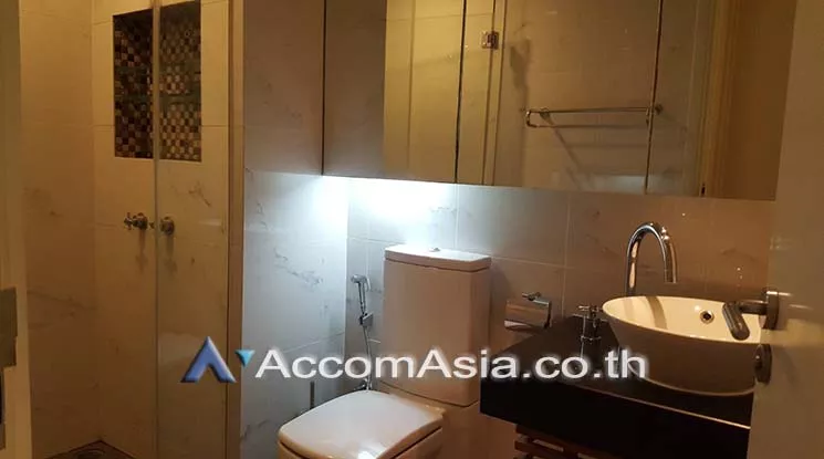 6  2 br Condominium For Rent in Silom ,Bangkok BTS Sala Daeng - MRT Silom at The Legend Saladaeng AA18219