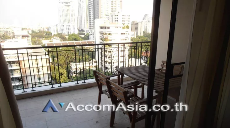 11  2 br Condominium For Rent in Silom ,Bangkok BTS Sala Daeng - MRT Silom at The Legend Saladaeng AA18222