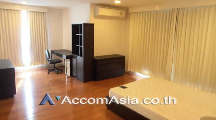 6  2 br Condominium For Rent in Silom ,Bangkok BTS Sala Daeng - MRT Silom at The Legend Saladaeng AA18222