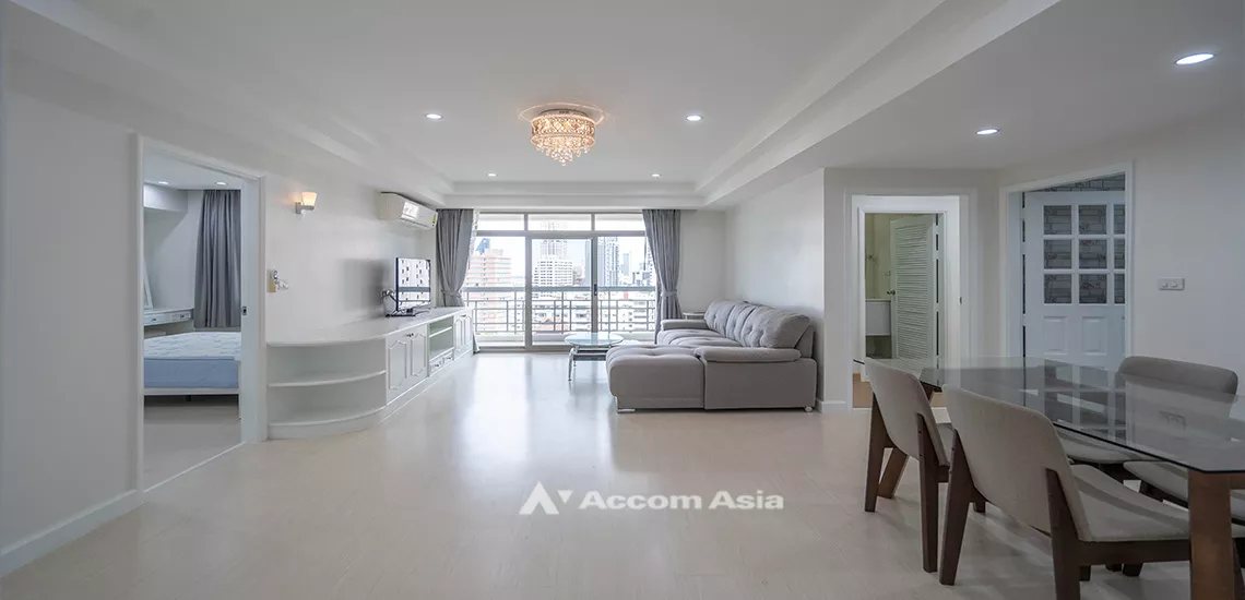  2  3 br Condominium For Rent in Sukhumvit ,Bangkok BTS Phrom Phong at Royal Castle AA18235
