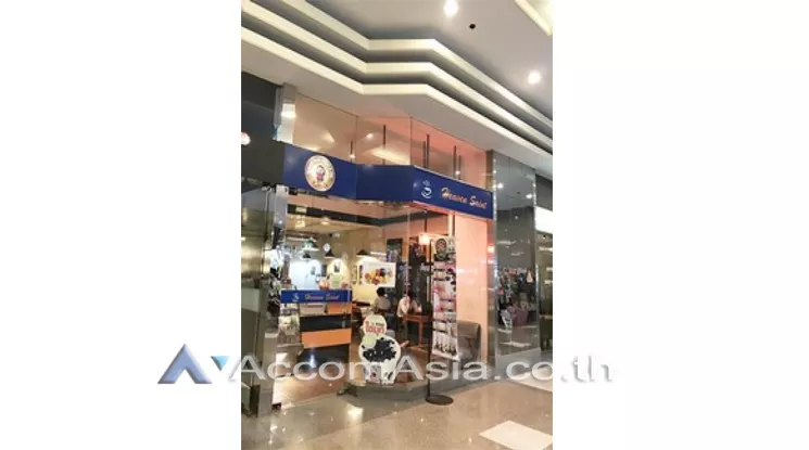  2  Retail / Showroom For Sale in Ratchadaphisek ,Bangkok ARL Ramkhamhaeng at Charn Issara Tower 2 AA18243