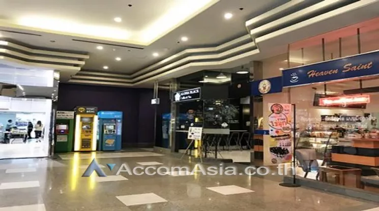 5  Retail / Showroom For Sale in Ratchadaphisek ,Bangkok ARL Ramkhamhaeng at Charn Issara Tower 2 AA18243