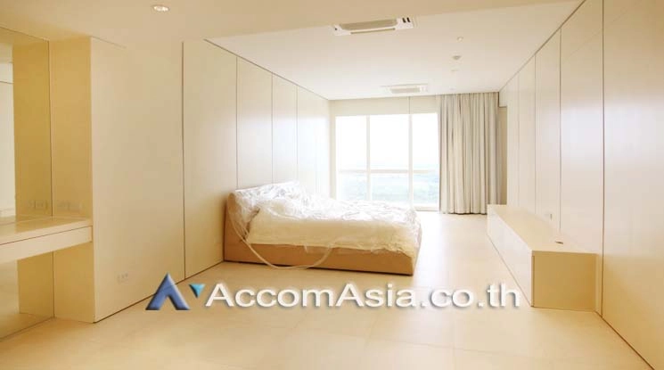 5  1 br Condominium For Sale in Sathorn ,Bangkok BRT Wat Dan at PM Riverside AA18282