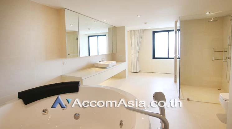 8  1 br Condominium For Sale in Sathorn ,Bangkok BRT Wat Dan at PM Riverside AA18282