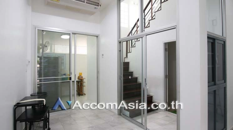 6  3 br House For Rent in Sukhumvit ,Bangkok BTS Phra khanong at Home Place Sukhumvit 71 AA18285