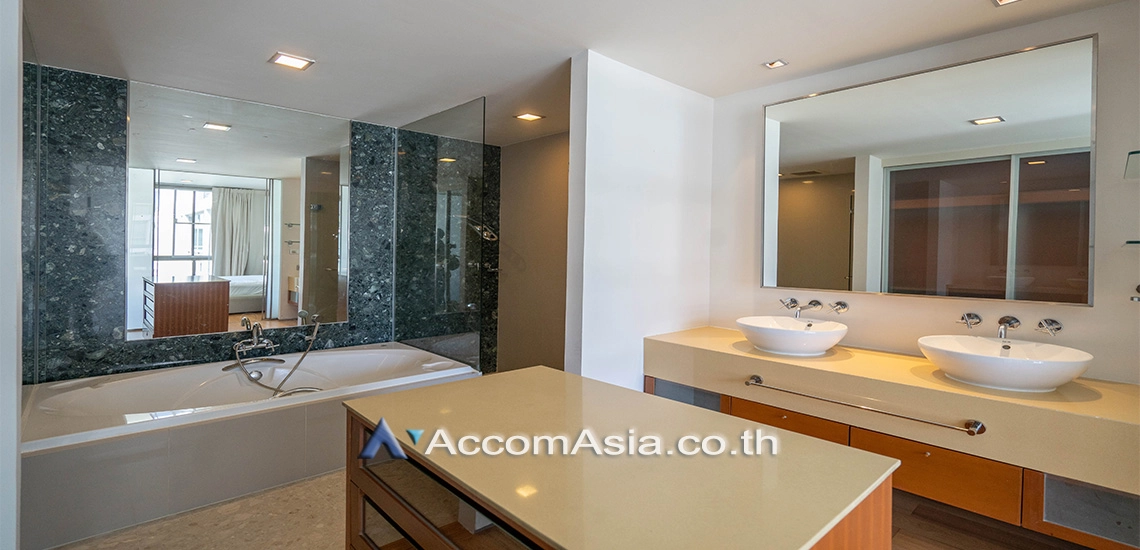 12  3 br Condominium For Rent in Sukhumvit ,Bangkok BTS Phra khanong at Ficus Lane AA18300