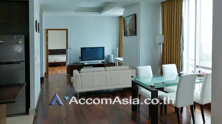  2 Bedrooms  Condominium For Rent in Sathorn, Bangkok  near BTS Chong Nonsi (AA18306)