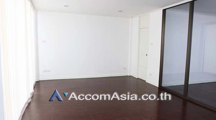 5  4 br Townhouse For Rent in Sukhumvit ,Bangkok BTS Nana AA18310