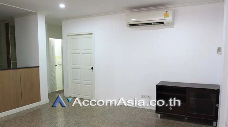 16  4 br Townhouse For Rent in Sukhumvit ,Bangkok BTS Nana AA18310