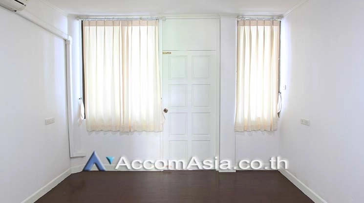 11  4 br Townhouse For Rent in Sukhumvit ,Bangkok BTS Nana AA18310