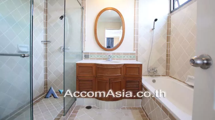 10  2 br Apartment For Rent in Sukhumvit ,Bangkok BTS Phrom Phong at Cosy and perfect for family AA18314