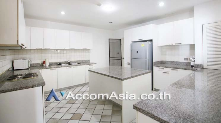 4  3 br Apartment For Rent in Sukhumvit ,Bangkok BTS Phrom Phong at High-Rise Serviced Apartment Near The Em District AA18315