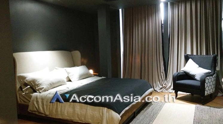 4  3 br House for rent and sale in Sathorn ,Bangkok BTS Surasak AA18321