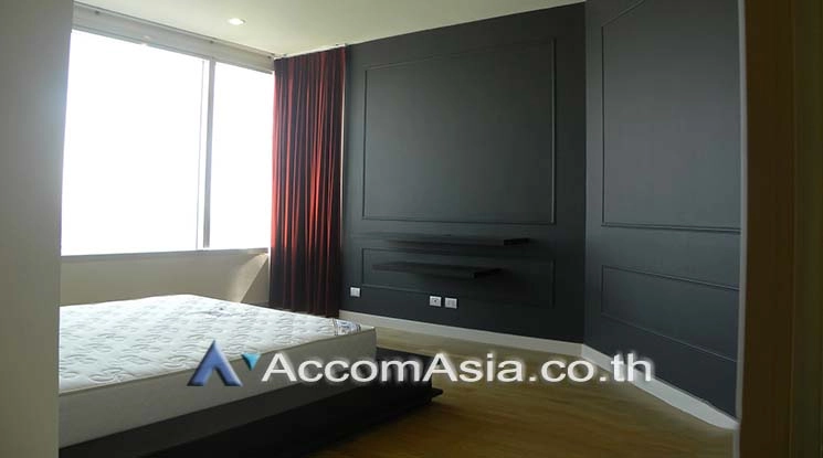 5  3 br Condominium For Rent in Charoen Nakhon ,Bangkok BTS Krung Thon Buri at WaterMark Chaophraya River AA18338